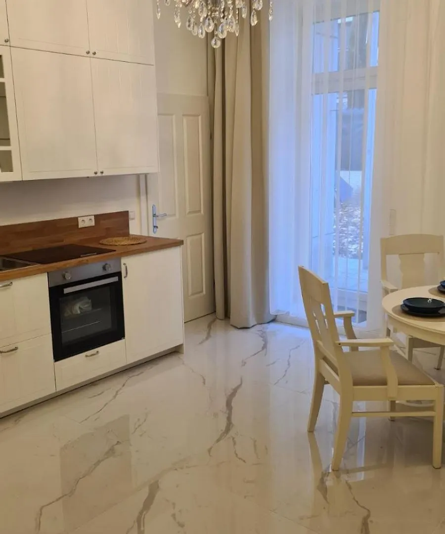 Top Apartments Schoenbrunn Vienna Austria