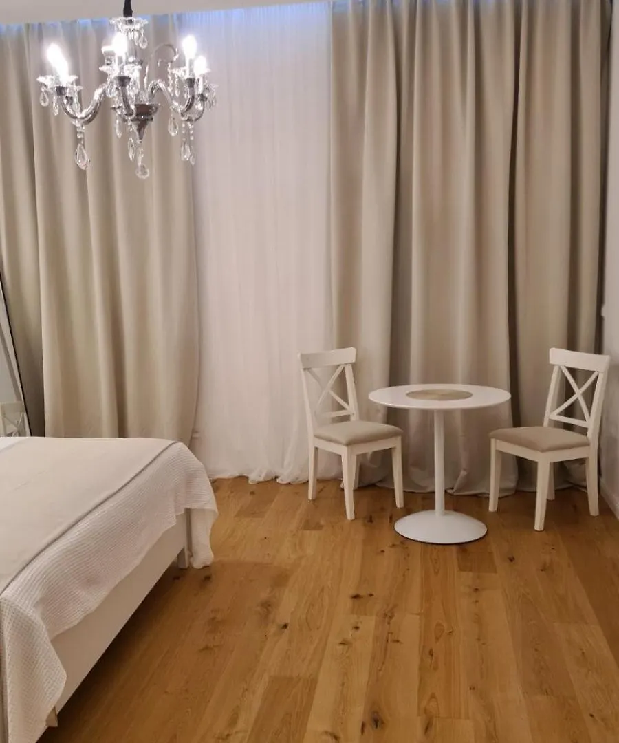Top Apartments Schoenbrunn Vienna